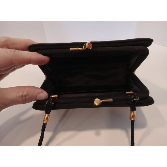 1990s Black Kisslock Boxy Clutch w/ Shoulder Strap Unbranded Evening Bag - Picture 10 of 13